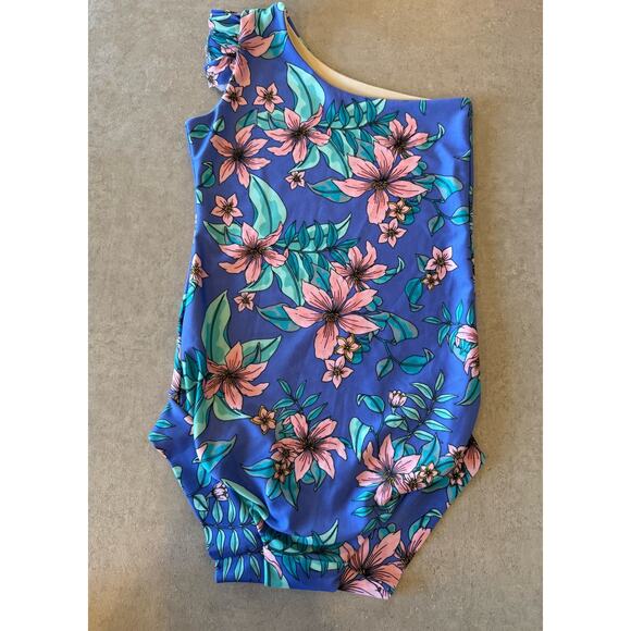 Busy Bod Leo or swim - Picture 5 of 5